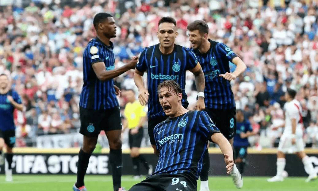 足球职业生 足球职业生