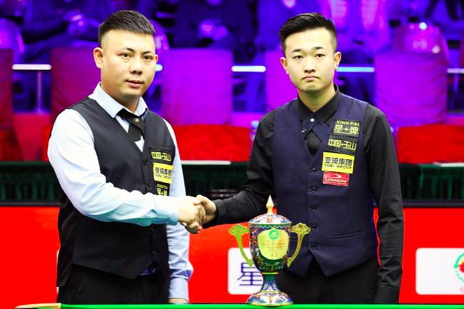 而非停滞的 而非停滞的